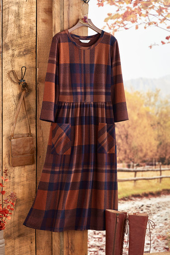 Soft Plaid Pocket Dress